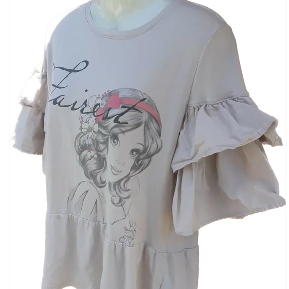 2X Disney Parks Exclusive Snow White Fairest Peplum Ruffled Sleeves T Shirt Top - Picture 2 of 5